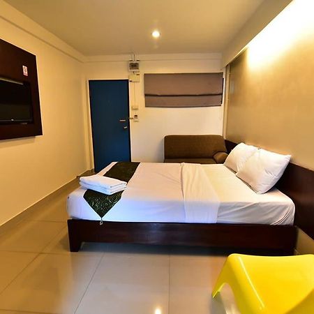 L42 Hostel Suvarnabhumi Airport Bangkok Exterior foto