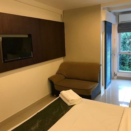 L42 Hostel Suvarnabhumi Airport Bangkok Exterior foto
